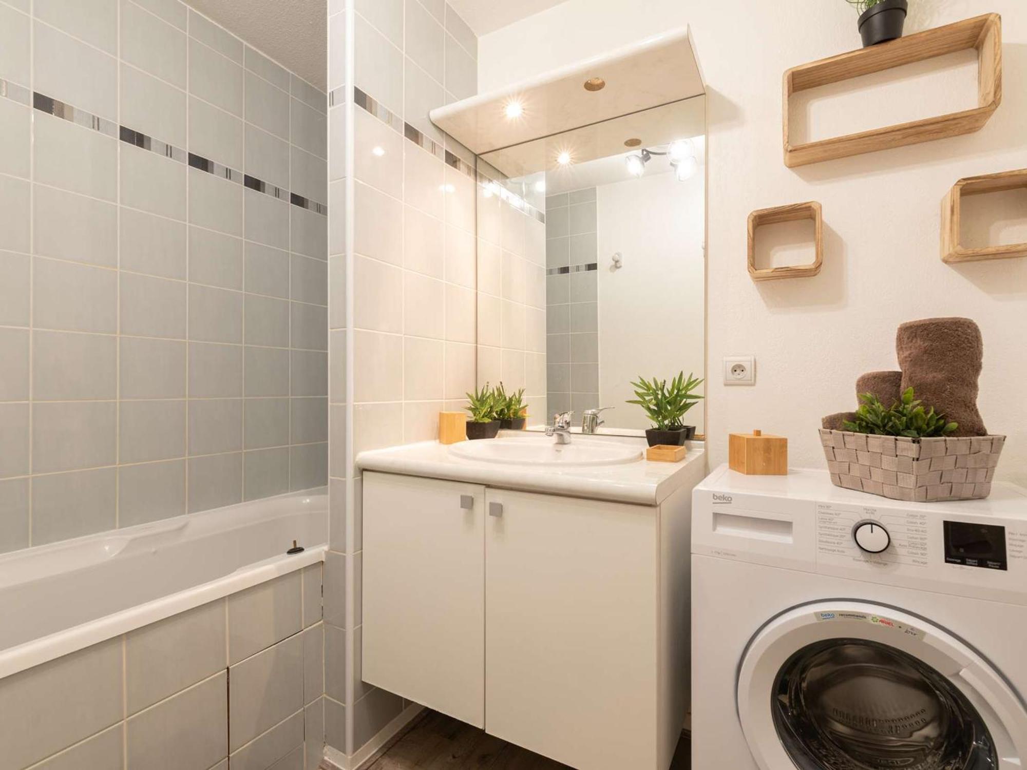 Appartement 6 Pers, Centre St-Lary, 2 Ch + Cabine, Garage, Balcon, Et Ascenseur - Fr-1-296-361 Saint-Lary-Soulan Ngoại thất bức ảnh